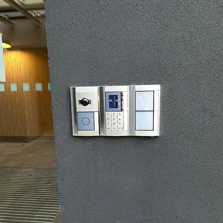 Magnolia Terrace - Free Parking, Family & Sport Friendly Area 아파트 브라티슬라바