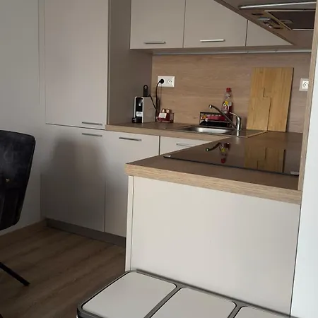 Magnolia Terrace - Free Parking, Family & Sport Friendly Area *