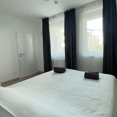 Magnolia Terrace - Free Parking, Family & Sport Friendly Area