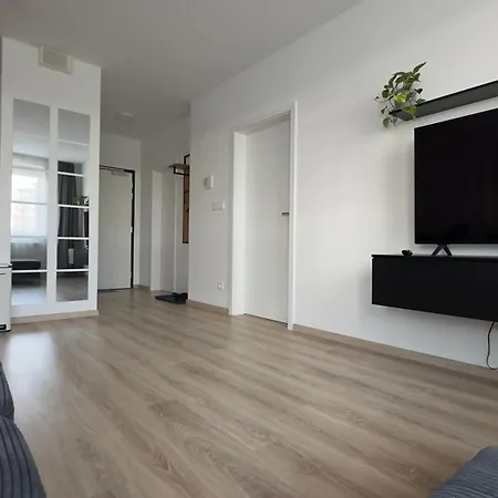 Magnolia Terrace - Free Parking, Family & Sport Friendly Area Apartment